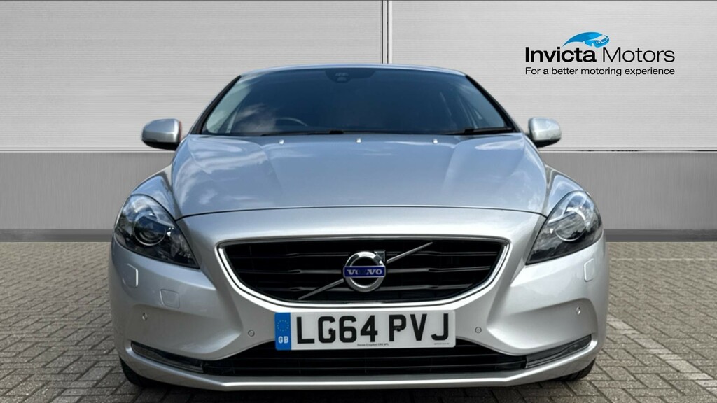 Volvo V40 1.6 D2 R-design Nav Euro 5 Ss 2014 White #8