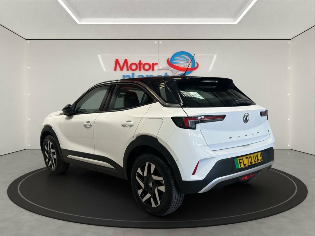 Vauxhall Mokka-e Suv FL72UXJ White #4