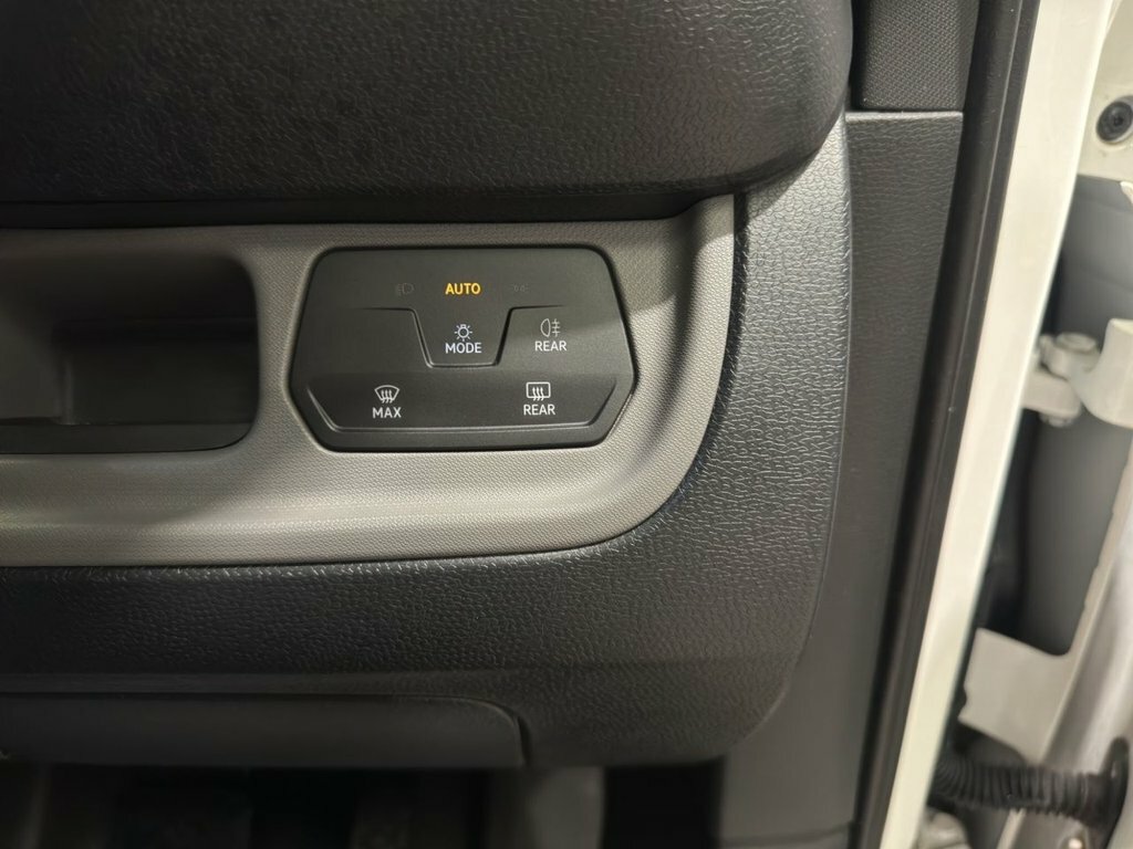 Volkswagen ID.Buzz Id Buzz Commerce Silver #11