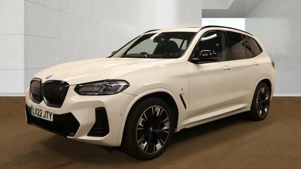 BMW iX3 Suv White