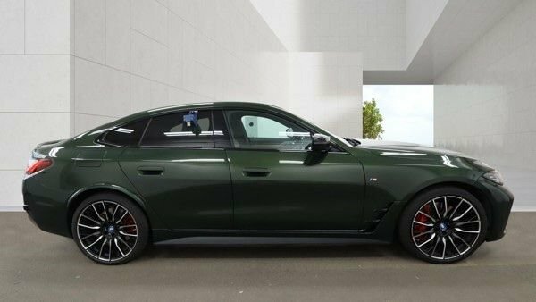 BMW i4 Hatchback Green #4