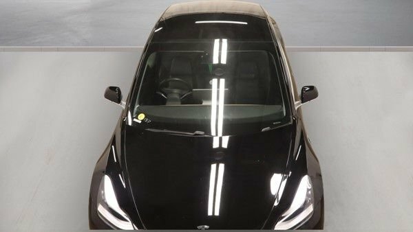 Tesla Model 3 Saloon Black #2