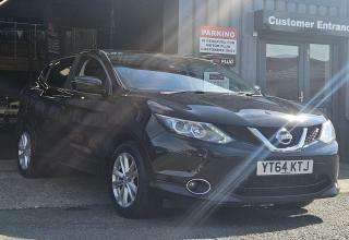 Nissan Qashqai 1.2 Dig-t Acenta Premium Suv 2Wd Black