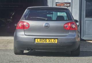 Volkswagen Golf 2.0 Tfsi Gti Hatchback Dsg 188 Gkm 198 Grey #4