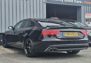 Audi A5 2.0 Tdi Black Edition Sportback Black #2