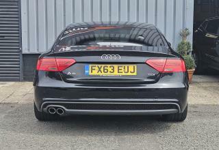 Audi A5 2.0 Tdi Black Edition Sportback Black #4