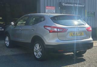 Nissan Qashqai 1.2 Dig-t Acenta Suv 2Wd Euro 5 Silver #2