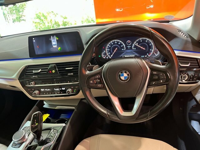 BMW 5 Series 2.0 520D Se Saloon Euro 6 S S 1 FV18AWJ Blue #4