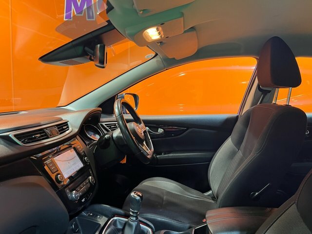 Nissan Qashqai 1.3 Dig-t Acenta Premium Suv Eur EB19FVY Blue