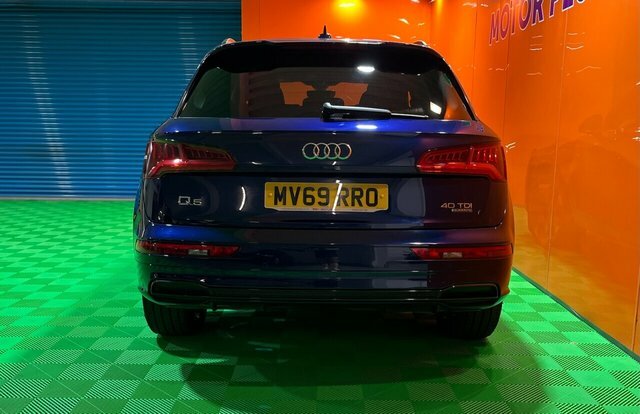 Audi Q5 2.0 Tdi 40 Black Edition Suv S Tronic Q MV69RRO Blue #6