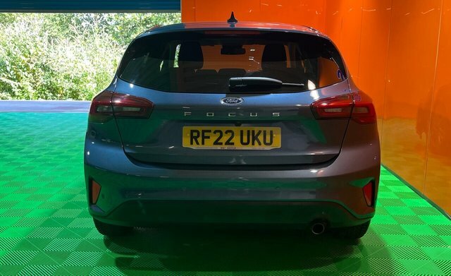 Ford Focus 1.0T Ecoboost Titanium Hatchback RF22UKU Blue #6