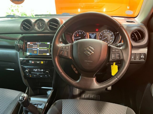 Suzuki Vitara 1.6 Kuro Suv Euro 6 S S 120 P HF18UHP Grey #3