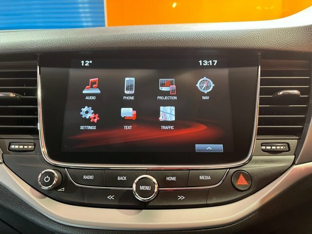 Vauxhall Astra 1.6T 16V 200 Elite Nav Black #21