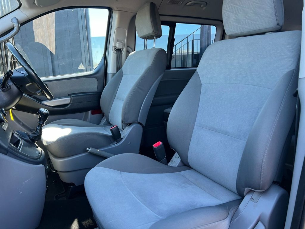 Hyundai I800 2.5L Se Silver #5