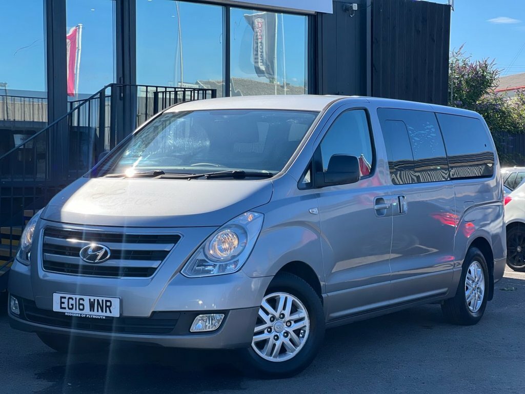Hyundai I800 2.5L Se Silver