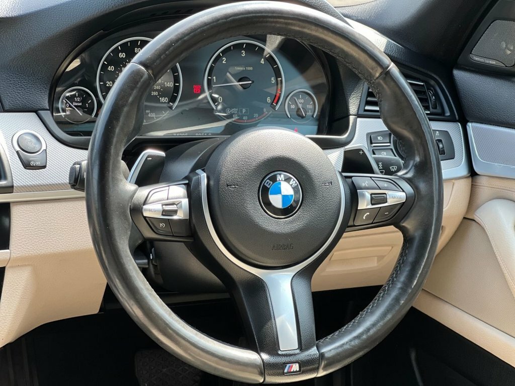 BMW 5 Series 525D Luxury Step Black #9