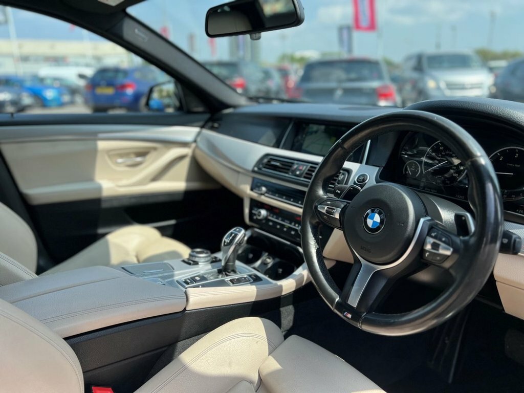BMW 5 Series 525D Luxury Step Black #3