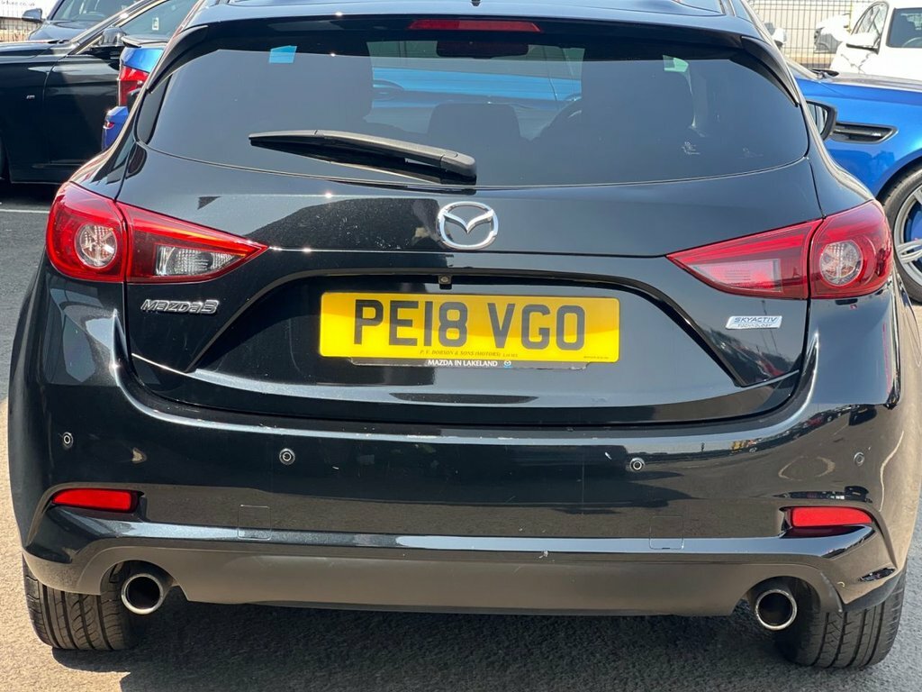 Mazda 3 2.0 Skyactiv-g Sport Nav 2018 Black #17
