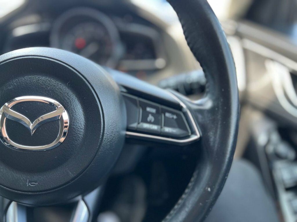 Mazda 3 2.0 Skyactiv-g Sport Nav 2018 Black #6