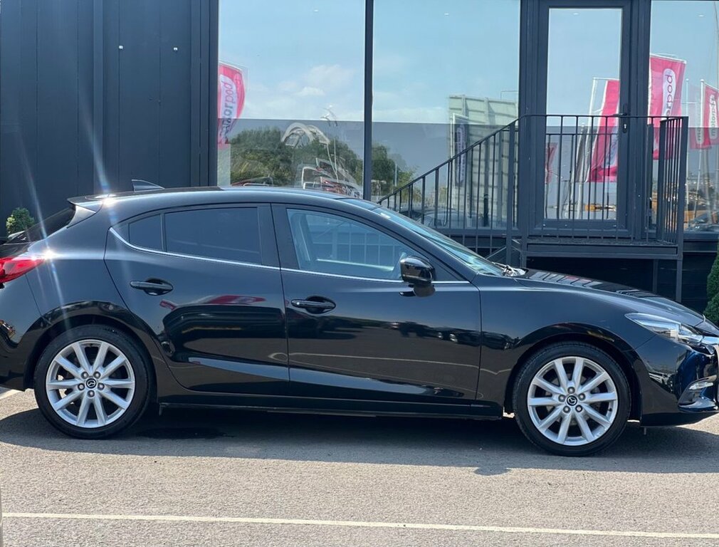 Mazda 3 2.0 Skyactiv-g Sport Nav 2018 Black #16