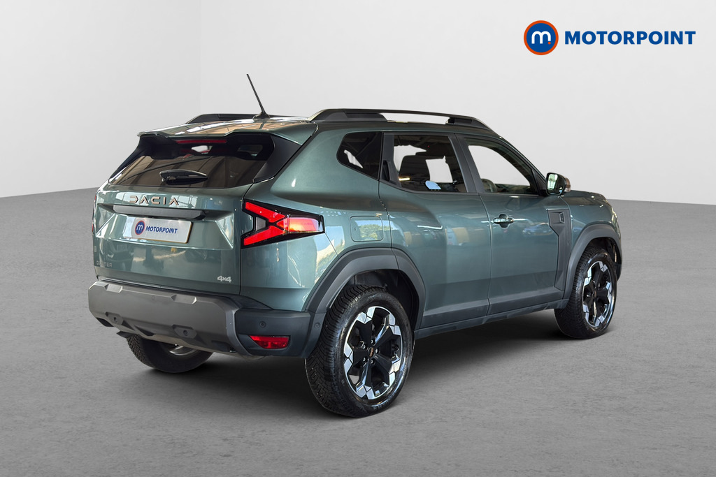 Dacia Duster 1.2 Tce 130 Extreme 4X4 Green #4