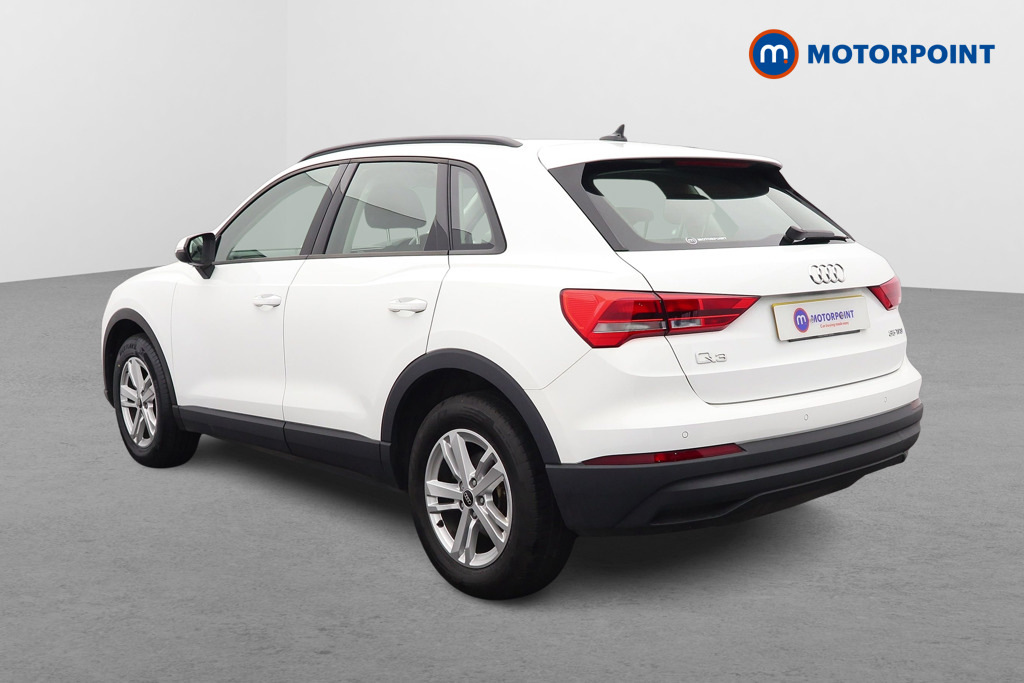 Audi Q3 35 Tfsi Technik DF72HWL White #5