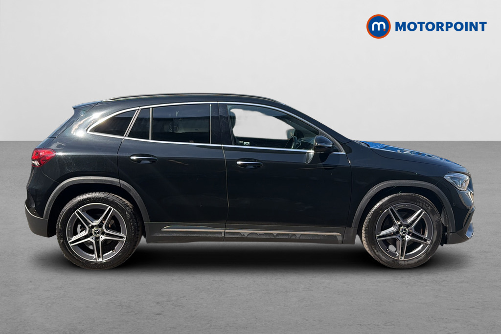 Mercedes-Benz GLA Class Gla 200 Amg Line Premium LV22UXJ Black #4