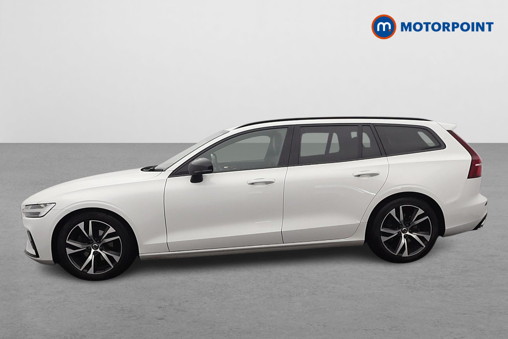 Volvo V60 2.0 B4p R Design White #2
