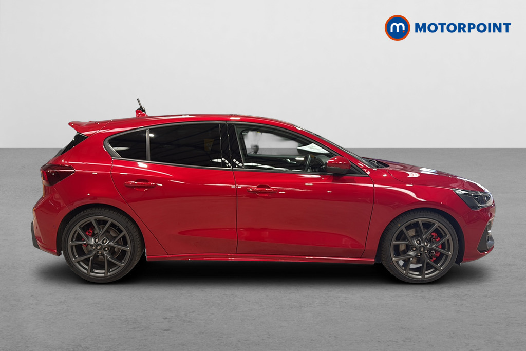 Ford Focus 2.3 Ecoboost St SW73EKU Red #4