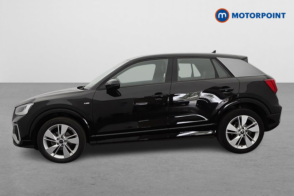 Audi Q2 35 Tfsi S Line AK23YCG Black #4