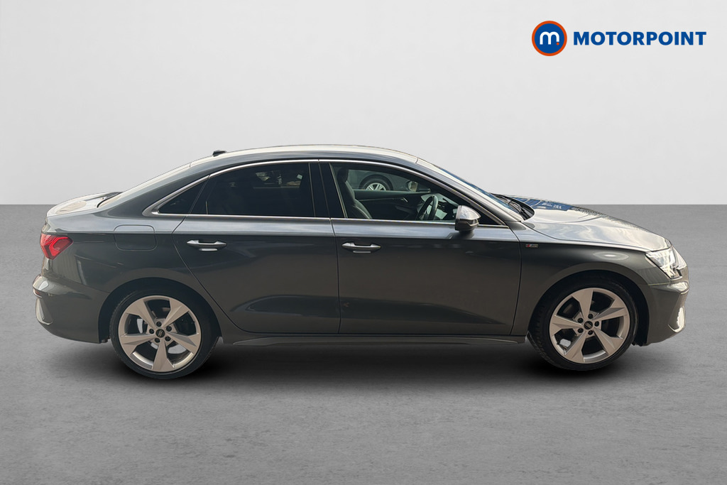 Audi A3 35 Tfsi S Line S Tronic YS73EBL Grey #4