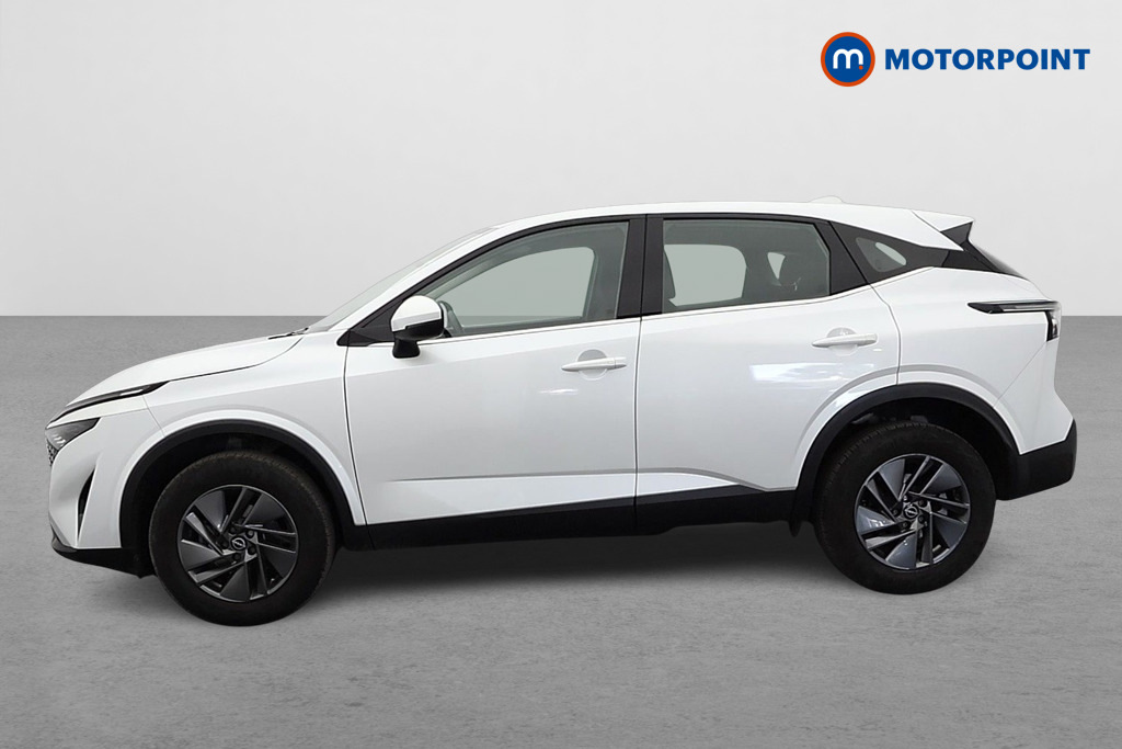 Nissan Qashqai 1.3 Dig-t Mh Acenta Premium White #4