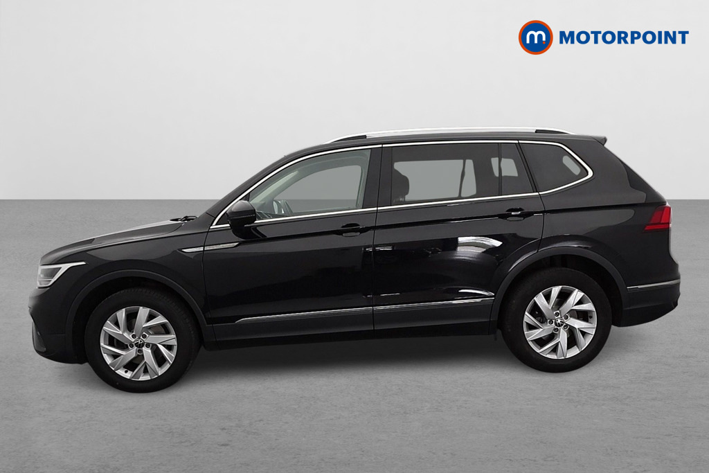 Volkswagen Tiguan Allspace 1.5 Tsi Life Dsg Black #4