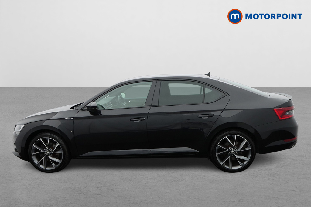 Skoda Superb 1.4 Tsi Iv Sport Line Plus Dsg Black #4