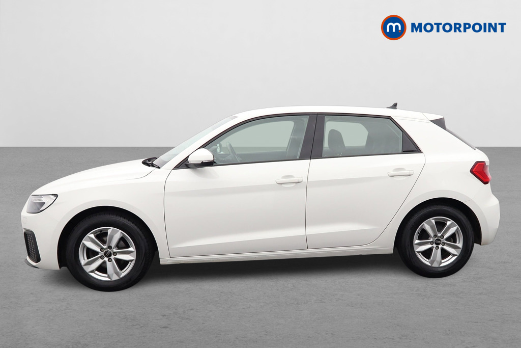 Audi A1 25 Tfsi Technik LM23NSN White #3
