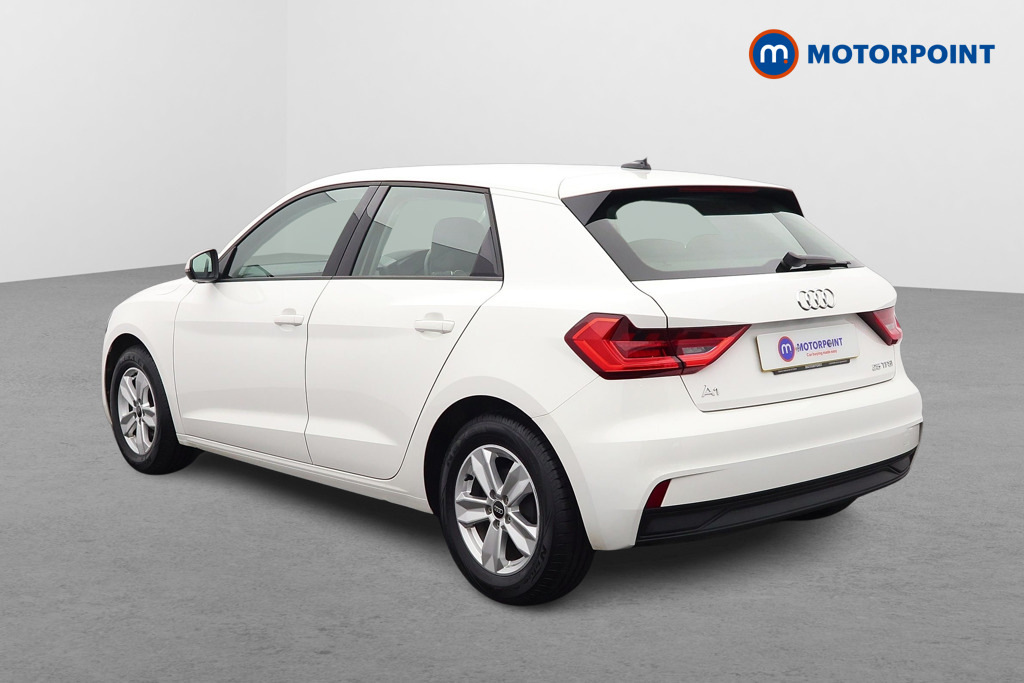 Audi A1 25 Tfsi Technik LM23NSN White #4