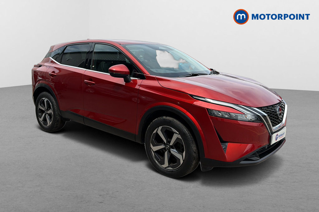 Nissan Qashqai 1.3 Dig-t Mh N-connecta Red