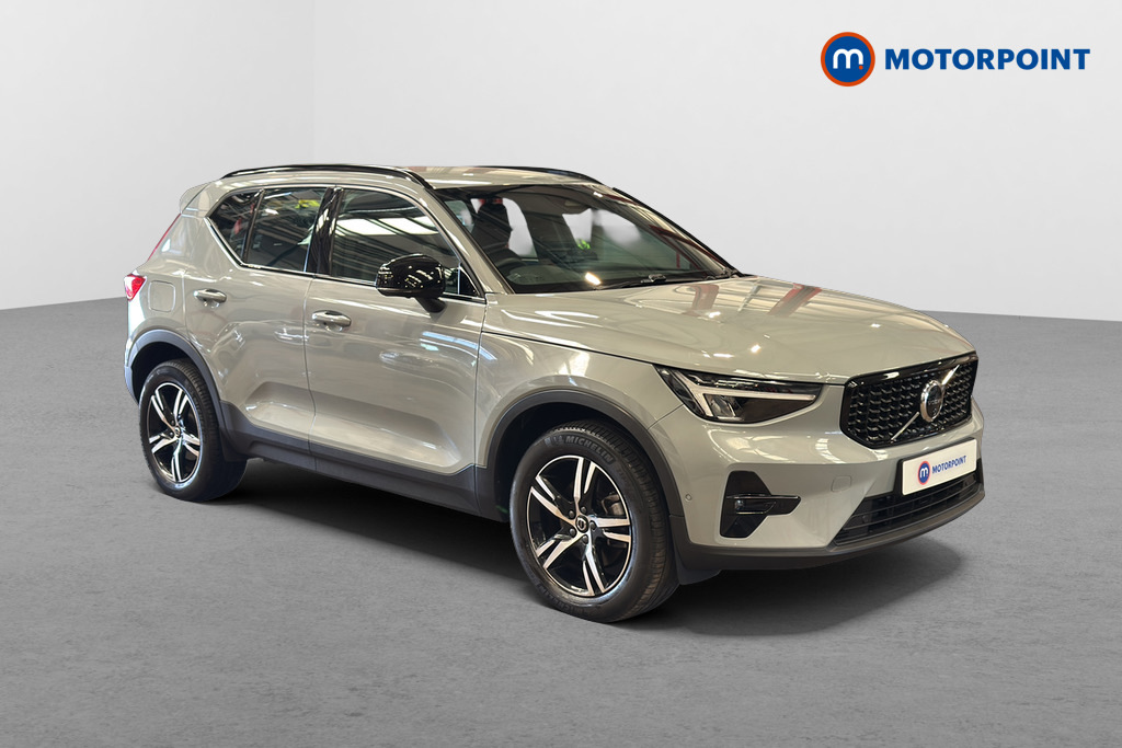 Volvo XC40 2.0 B3p Plus Dark Grey