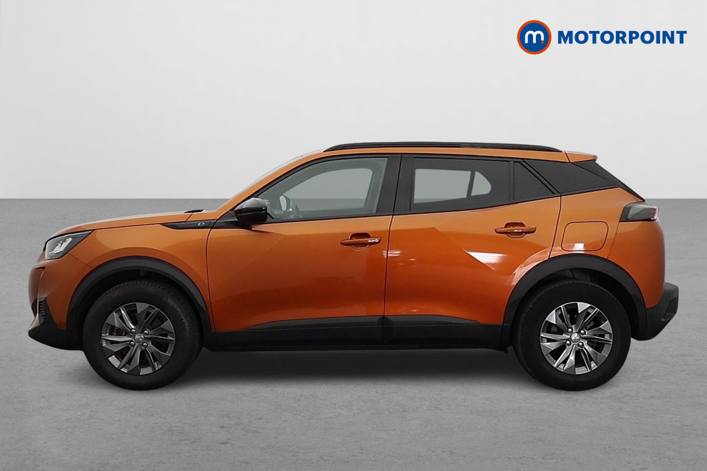 Peugeot e-2008 100Kw Active Premium-plus 50Kwh Orange #4