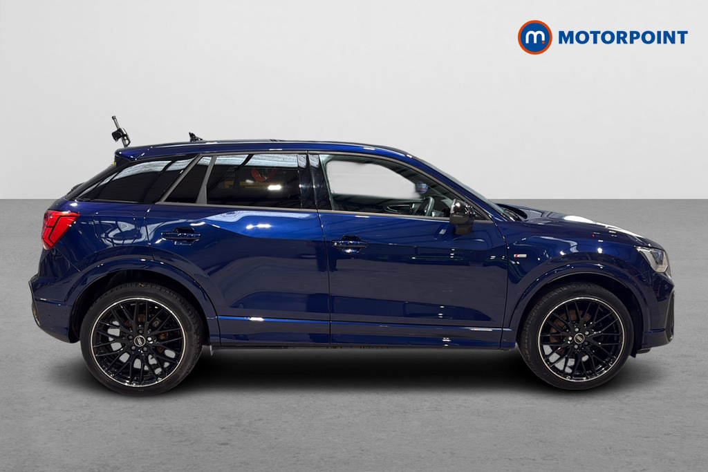 Audi Q2 30 Tfsi Black Edition SO23KJF Blue #4