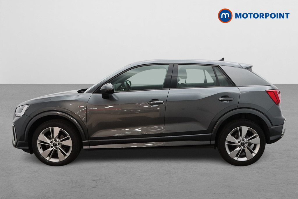 Audi Q2 35 Tfsi S Line S Tronic RV23WZX Grey #4