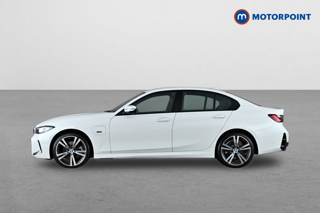 BMW 3 Series 330E M Sport Step SO73LVM White #4
