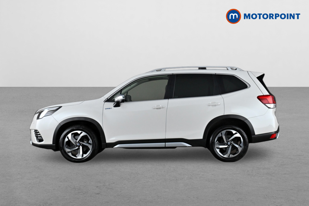 Subaru Forester 2.0I E-boxer Xe Premium Lineartronic White #4