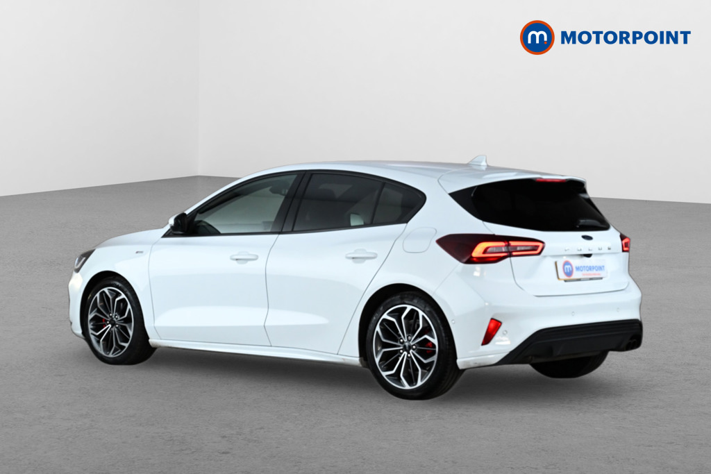 Ford Focus 1.0 Ecoboost Hybrid Mhev 155 St-line X GL73AUH White #5