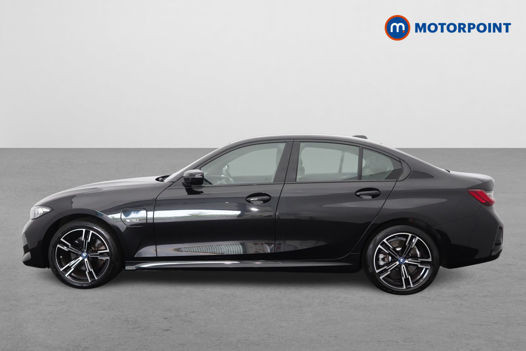 BMW 3 Series 330E M Sport Step HN72XKW Blue #4