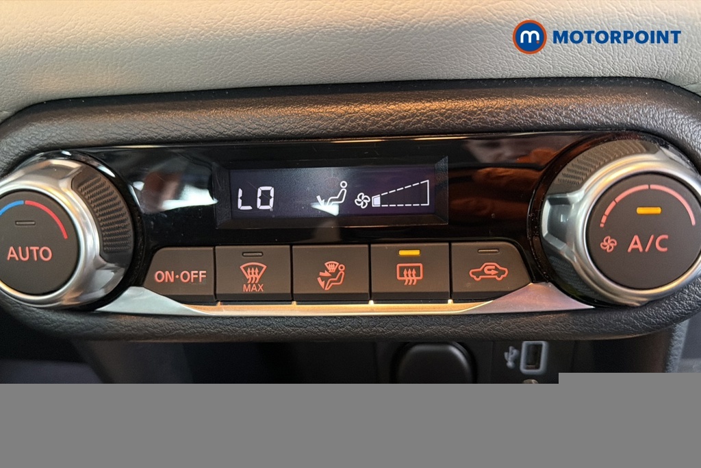 Nissan Micra 1.0 Ig-t 100 Acenta Limited Edition White #18