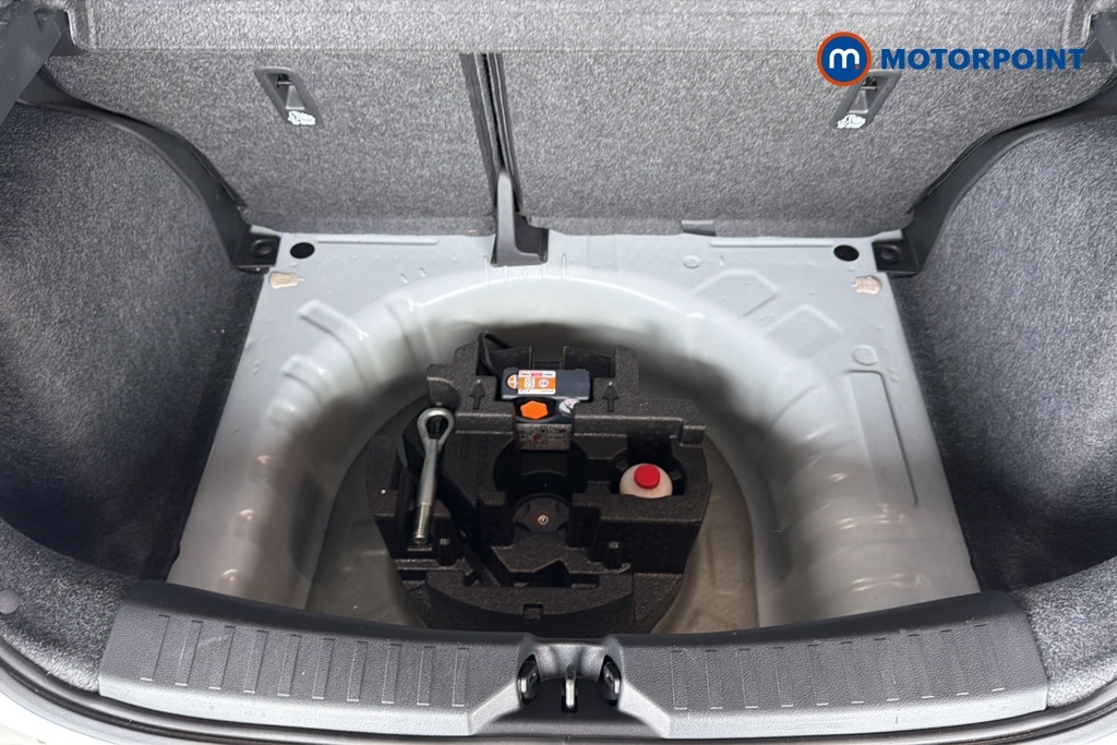 Nissan Micra 1.0 Ig-t 100 Acenta Limited Edition White #30