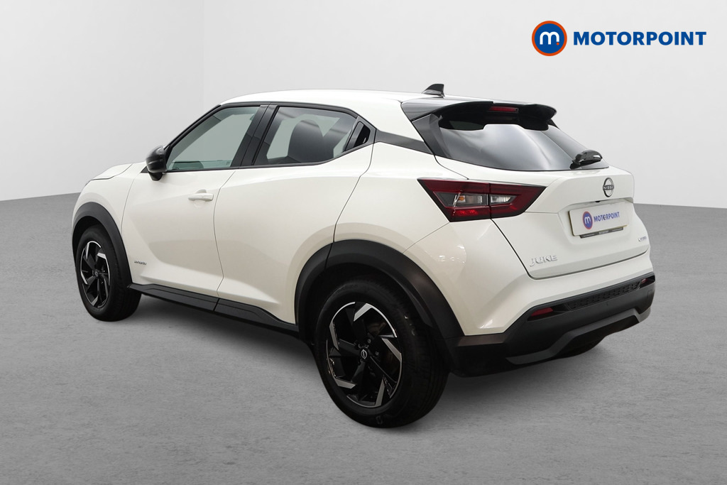 Nissan Juke 1.6 Hybrid N-connecta SM23KCN White #4