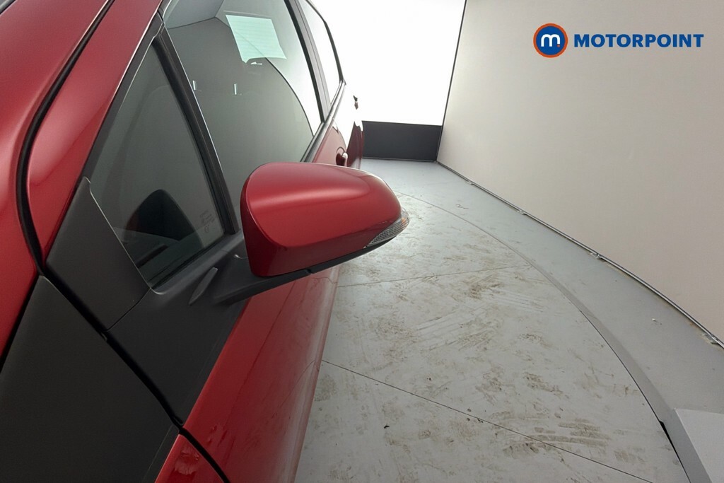 Toyota Yaris Hatchback 1.3 Vvt-i Icon Red #34