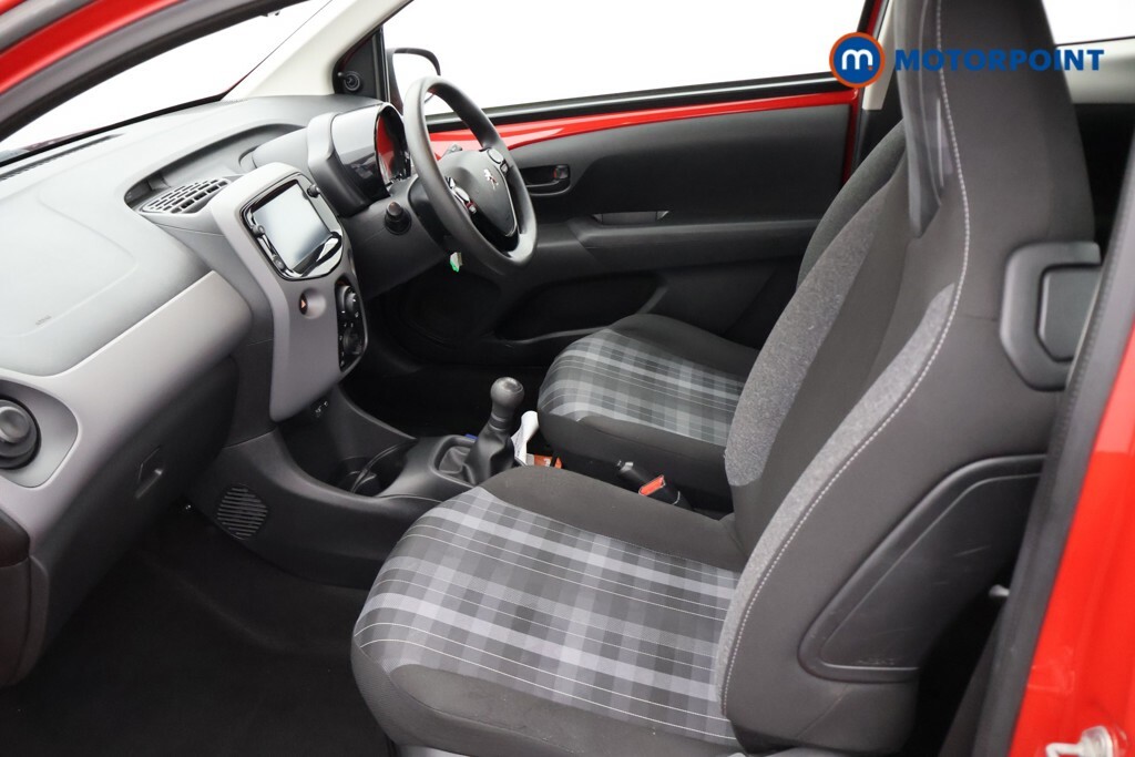 Peugeot 108 1.0 Allure 2-Tronic Hatchback Black #28
